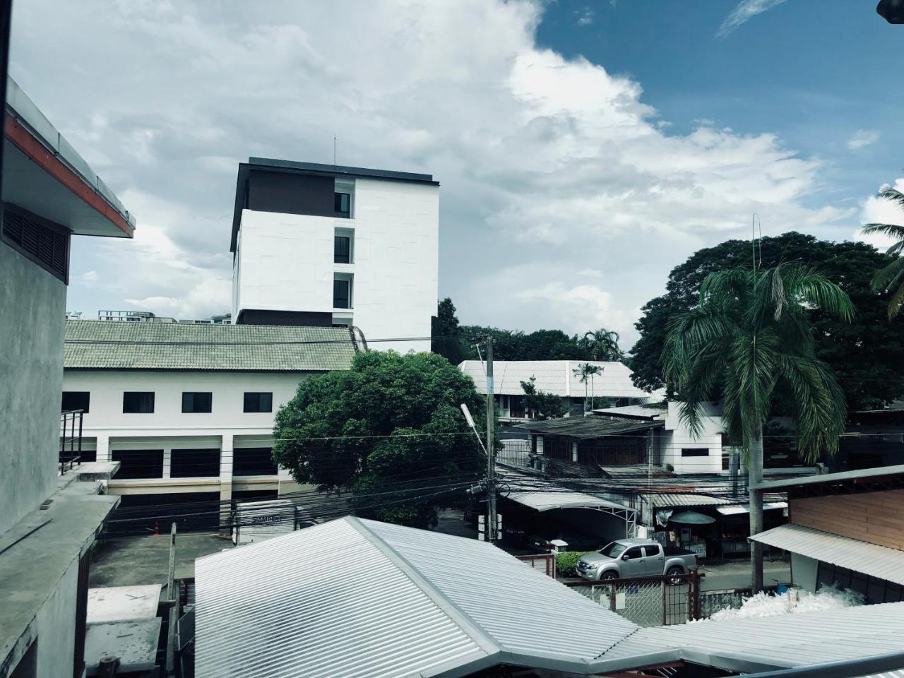 Lis Nimman Chiang Mai Exterior foto